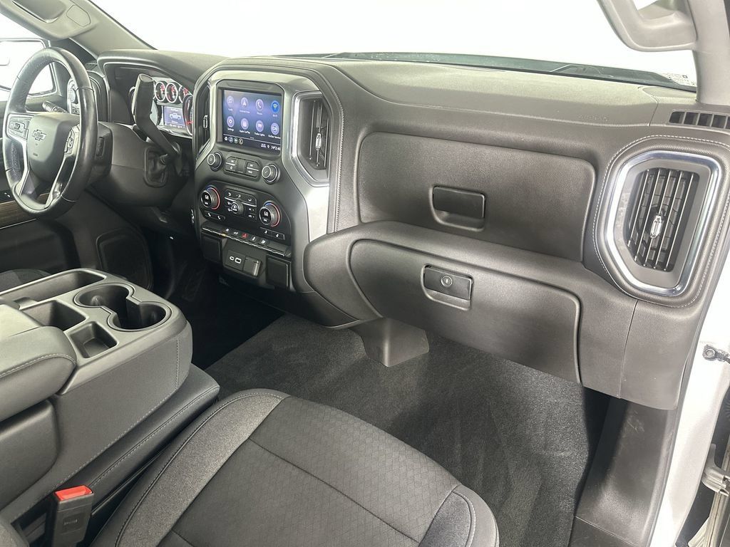 Used 2020 Chevrolet Silverado 1500 RST w/ All-Star Edition AWD/4WD image 30