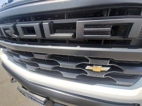 Used 2025 Chevrolet Silverado 1500 W/T w/ WT Value Package RWD image 32