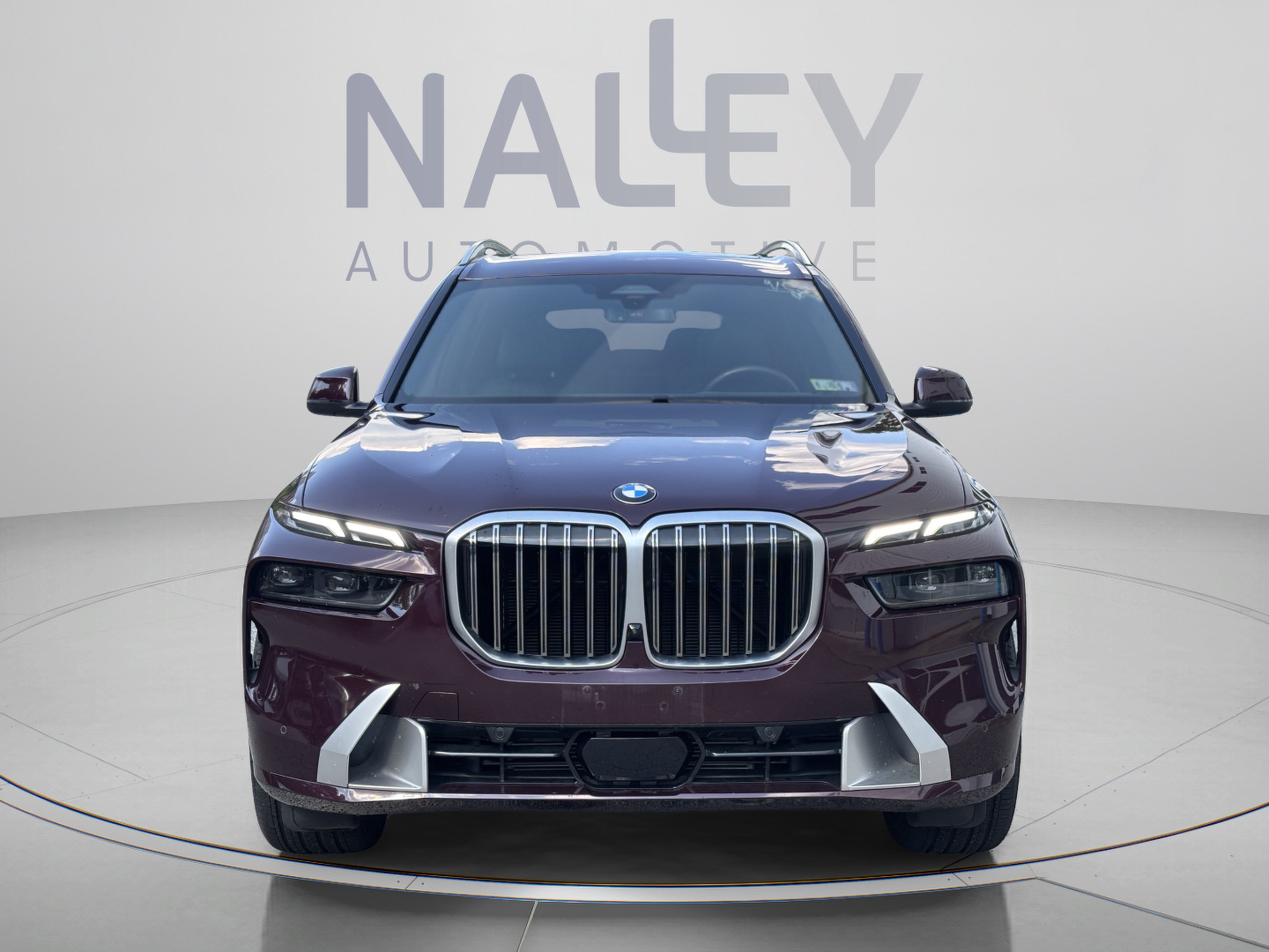 Used 2023 BMW X7 xDrive40i w/ Executive Package AWD/4WD image 6