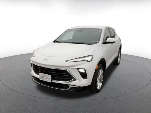 Used 2025 Buick Encore GX Preferred image 7