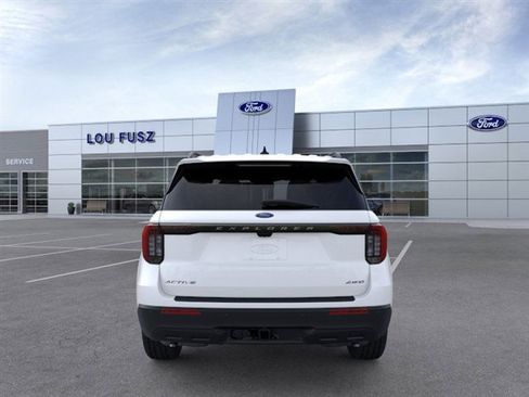 New 2026 Ford Explorer Active AWD/4WD image 6