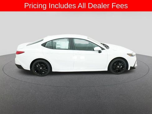 New 2026 Toyota Camry SE FWD image 11