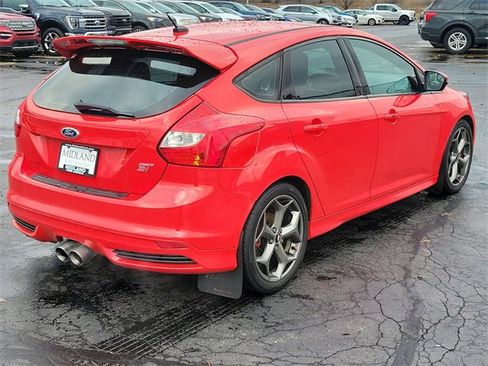 Used 2014 Ford Focus ST w/ Equipment Group 202A image 4