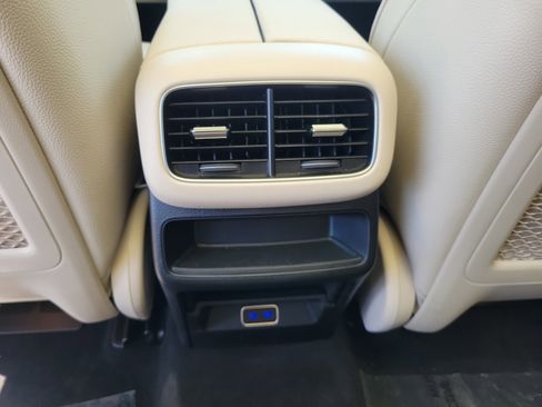 Certified 2026 Mercedes-Benz GLE 450 4MATIC image 7