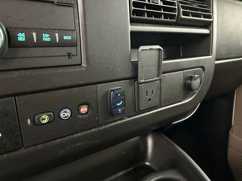 Used 2022 Chevrolet Express 2500 w/ Safety Package RWD image 11