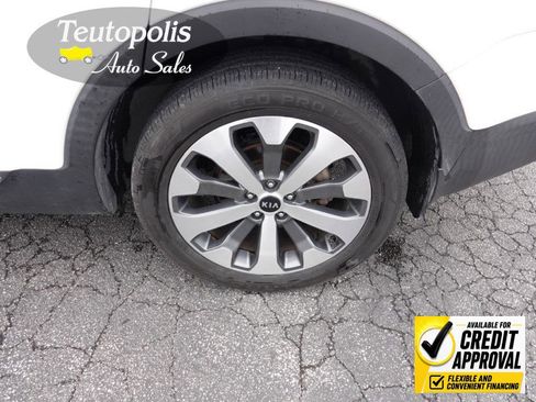 Used 2020 Kia Telluride S FWD image 10