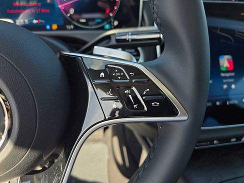 New 2026 Mercedes-Benz E 350 4MATIC Sedan image 26