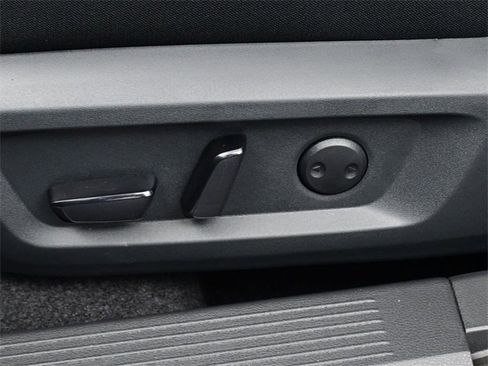 New 2026 Nissan Rogue SV image 20