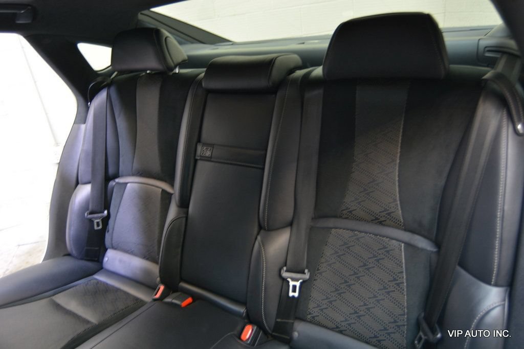 Used 2018 Lexus LS 500 F Sport w/ Accessory Package (Z1) RWD image 27