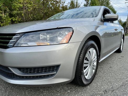 Used 2014 Volkswagen Passat 1.8T S image 17