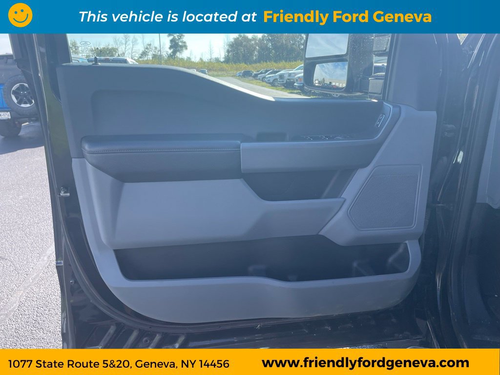 Used 2024 Ford F250 XL w/ STX Appearance Package AWD/4WD image 10
