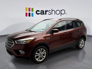 Used 2018 Ford Escape SE image 1