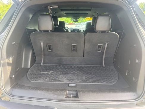 Used 2023 Chevrolet Traverse RS AWD/4WD image 30