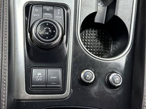 Used 2021 Nissan Maxima Platinum w/ Sport Mat Group FWD image 17
