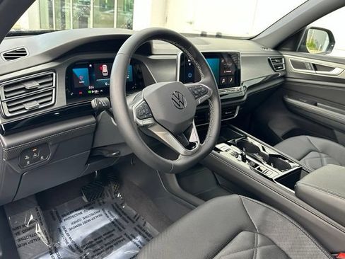 Certified 2024 Volkswagen Atlas Cross Sport SE AWD/4WD image 34