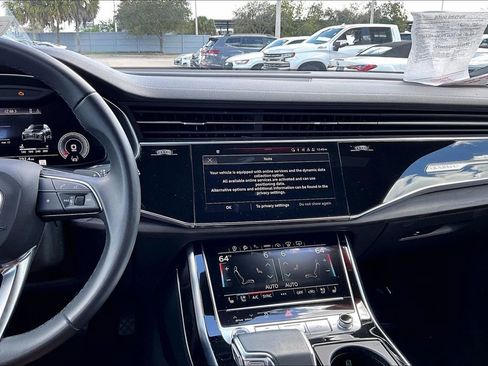 Used 2023 Audi Q7 3.0T Prestige w/ Prestige Package image 19