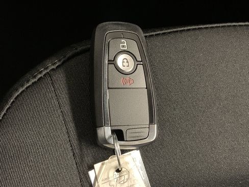 New 2024 Ford Edge SE image 23