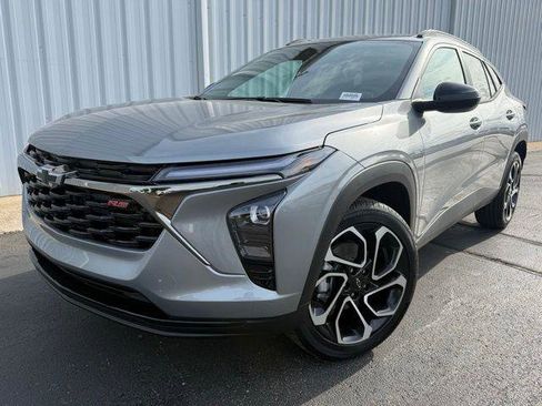 New 2026 Chevrolet Trax RS FWD image 1