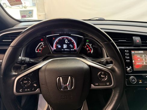 Used 2019 Honda Civic Sport image 13