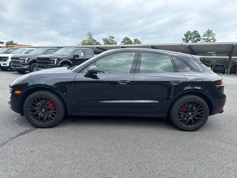 Used 2017 Porsche Macan GTS AWD/4WD image 2