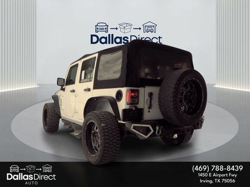 Used 2018 Jeep Wrangler Unlimited Sport AWD/4WD image 8