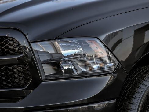 Used 2018 RAM 1500 Big Horn image 3