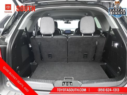 Used 2023 Ford Explorer Limited AWD/4WD image 31