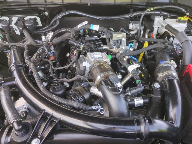 Used 2025 Ford Bronco Badlands AWD/4WD image 34