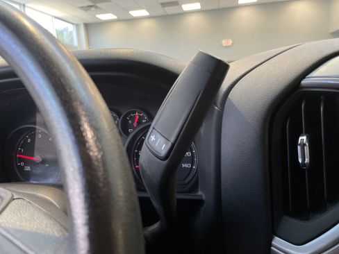 Used 2024 GMC Sierra 3500 Pro w/ Convenience Package AWD/4WD image 29