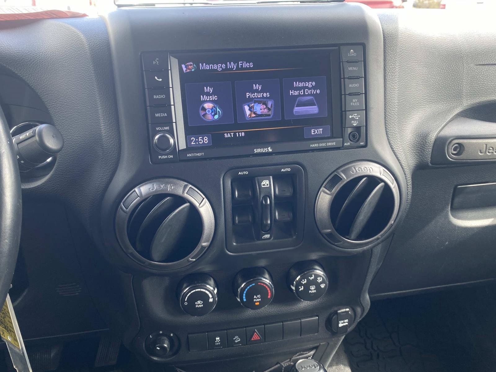 Used 2018 Jeep Wrangler Unlimited Sport S AWD/4WD image 27