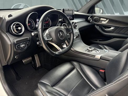 Used 2018 Mercedes-Benz GLC 300 image 11