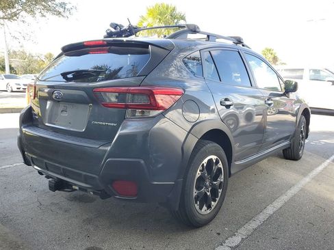 Used 2021 Subaru Crosstrek 2.0i image 7