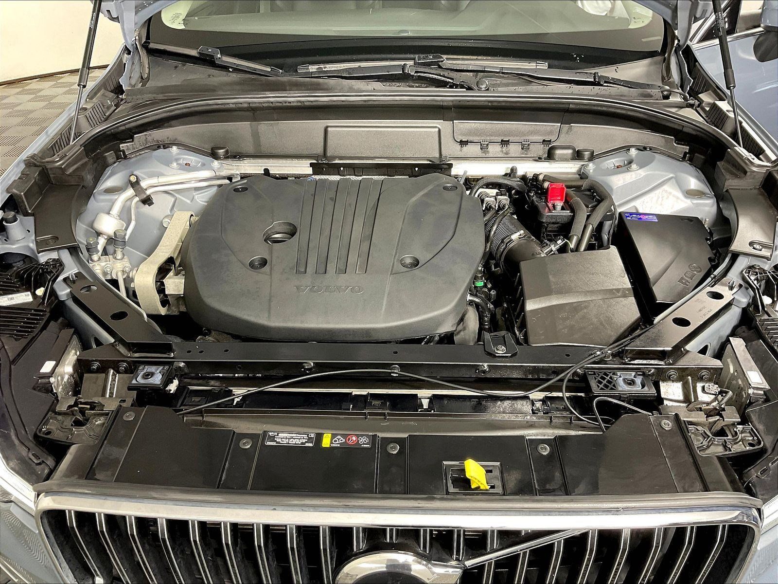 Used 2023 Volvo XC60 B5 Plus w/ Climate Package AWD/4WD image 29