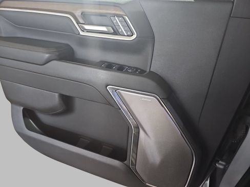 Certified 2024 Chevrolet Silverado 2500 High Country w/ High Country Premium Package AWD/4WD image 32