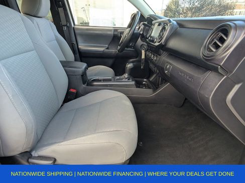 Used 2020 Toyota Tacoma SR image 17