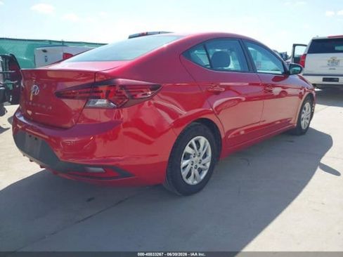 Used 2020 Hyundai Elantra SE FWD image 4