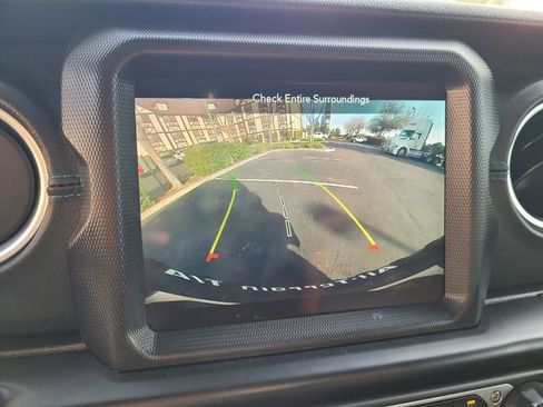 Used 2021 Jeep Wrangler Unlimited Rubicon 4xe w/ Cold Weather Group image 20