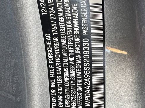 Used 2025 Porsche 911 Carrera image 47