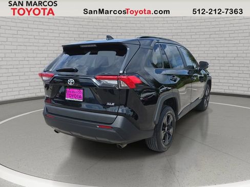 Used 2023 Toyota RAV4 XLE w/ Convenience Package FWD image 6