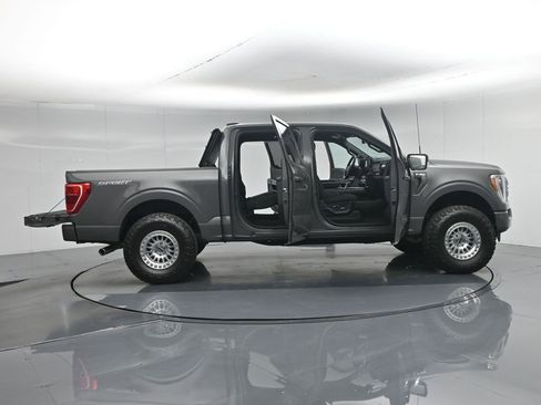 Used 2021 Ford F150 XLT w/ Equipment Group 302A High RWD image 4