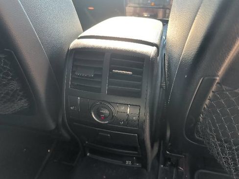 Used 2011 Mercedes-Benz ML 350 4MATIC image 11