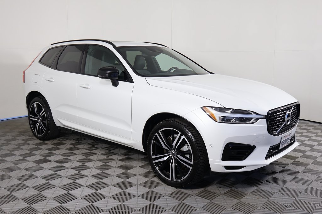 Used 2021 Volvo XC60 T8 R-Design w/ Protection Package Premier AWD/4WD image 3
