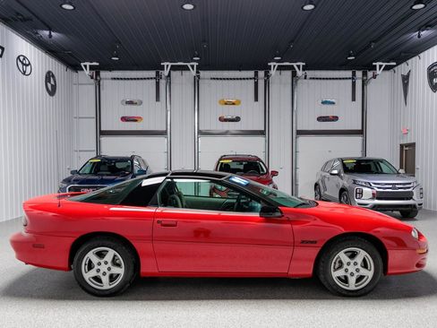 Used 1998 Chevrolet Camaro Z28 w/ Preferred Equipment Group 2 image 4