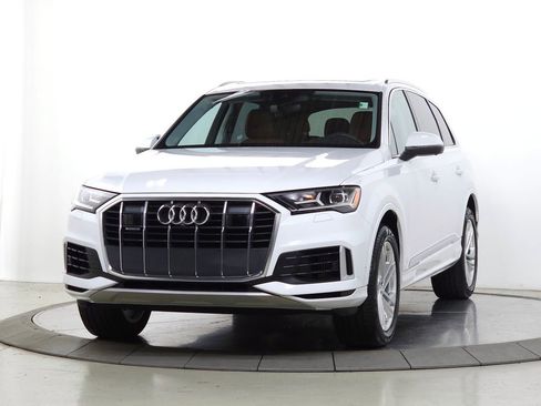 Used 2023 Audi Q7 3.0T Premium Plus image 4