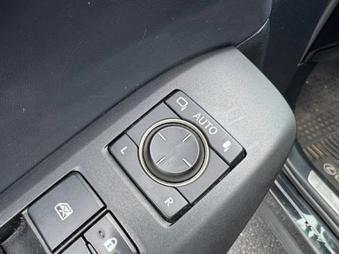 Used 2019 Lexus NX 300 FWD image 21