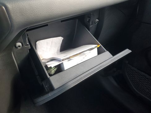 Used 2022 Jeep Wrangler Unlimited Sahara w/ LED Lighting Group image 29