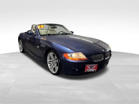 Used 2003 BMW Z4 3.0i image 3