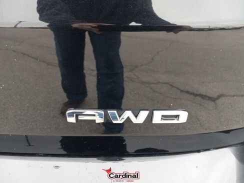 Used 2022 GMC Terrain SLE w/ Fleet Convenience Package image 6