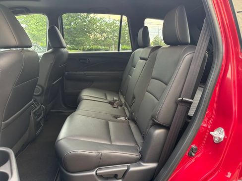 Used 2023 Honda Passport EX-L image 24