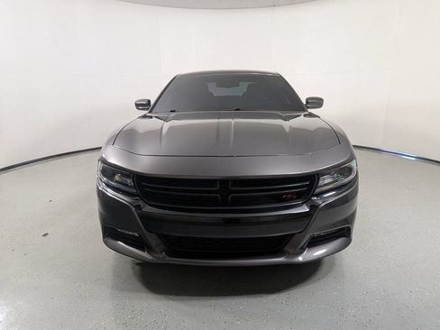 Used 2016 Dodge Charger R/T RWD image 2